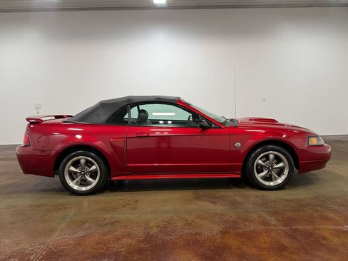Used 2004 Ford Mustang GT RWD image 22