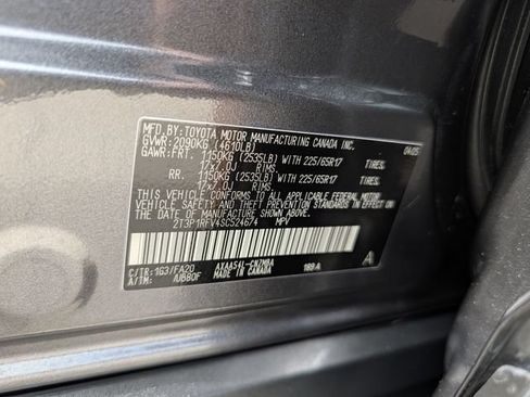 Certified 2025 Toyota RAV4 XLE AWD/4WD image 35