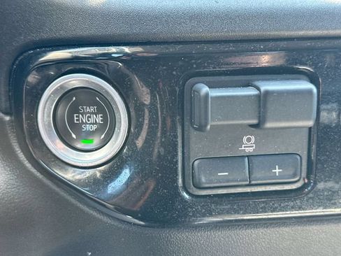 Used 2024 Chevrolet Silverado 3500 LTZ w/ LTZ Plus Package AWD/4WD image 19