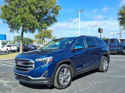 Used 2021 GMC Terrain SLT w/ Infotainment Package II AWD/4WD image 12