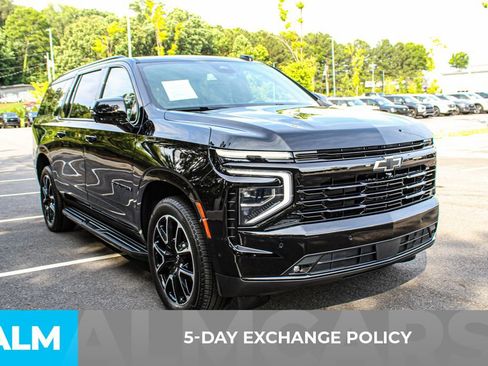 Used 2026 Chevrolet Suburban RST w/ Comfort Package AWD/4WD image 4
