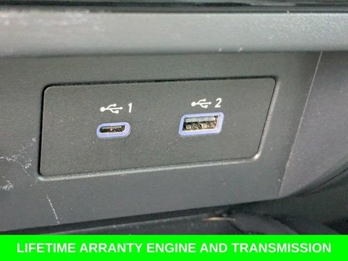 Used 2023 Nissan Titan PRO-4X w/ Pro-4x Convenience Package AWD/4WD image 23