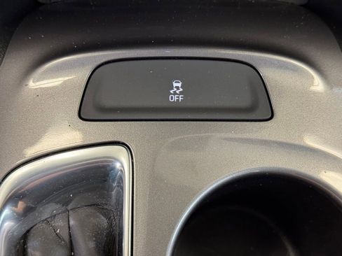 Used 2023 Chevrolet Malibu LS FWD image 33