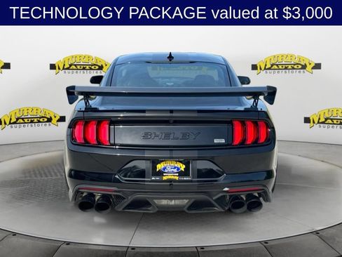 Used 2021 Ford Mustang Shelby GT500 w/ Carbon Fiber Track Pack RWD image 4
