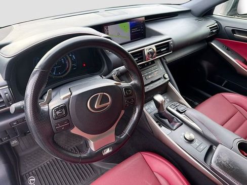 Used 2020 Lexus IS 300 F Sport w/ F Sport Package AWD/4WD image 9