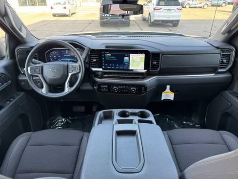 Certified 2023 Chevrolet Silverado 1500 RST w/ Z71 Off-Road Package AWD/4WD image 9
