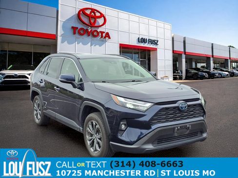 Certified 2022 Toyota RAV4 XLE Premium AWD/4WD image 1
