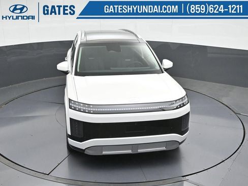 New 2026 Hyundai Ioniq 9 Limited image 60