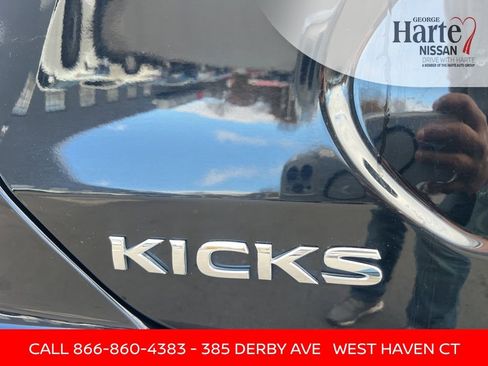 Certified 2024 Nissan Kicks SR image 34