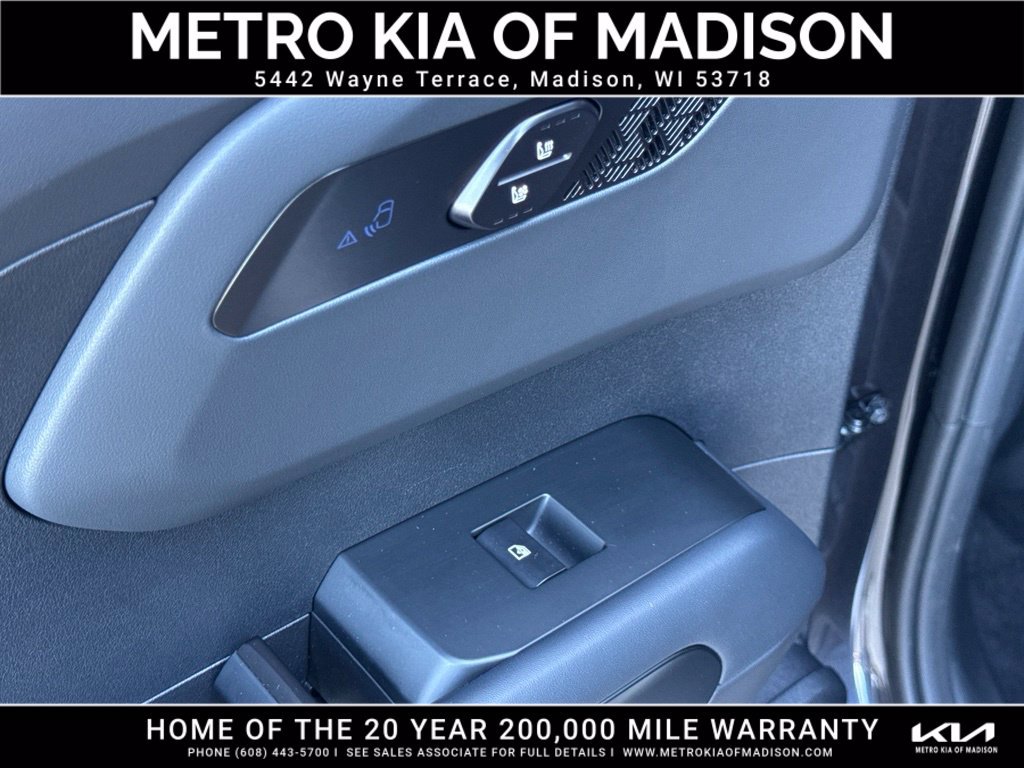 Used 2027 Kia Telluride SX Prestige X-Pro AWD/4WD image 32