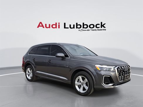 Certified 2025 Audi Q7 3.0T Premium image 2