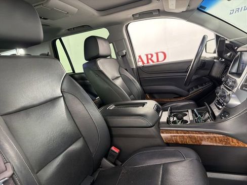 Used 2017 Chevrolet Tahoe Premier RWD image 16