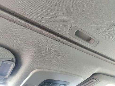 Used 2022 Toyota Camry SE w/ Cold Weather Package image 29