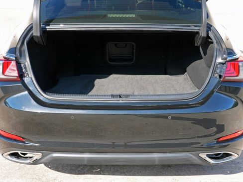 Used 2022 Lexus ES 350 w/ Premium Package FWD image 8