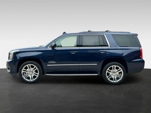 Used 2018 GMC Yukon SLT w/ Premium Edition AWD/4WD image 4