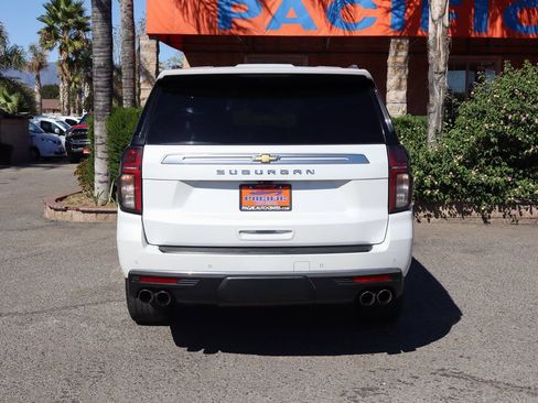 Used 2021 Chevrolet Suburban High Country w/ Premium Package image 7