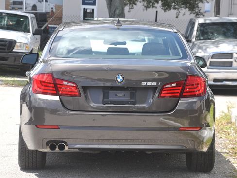 Used 2013 BMW 528i Sedan RWD image 11