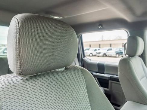 Used 2017 Ford F250 XLT w/ XLT Value Package image 45