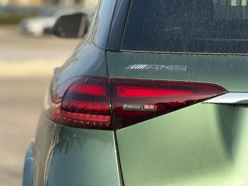 New 2026 Mercedes-Benz GLE 53 AMG 4MATIC image 8