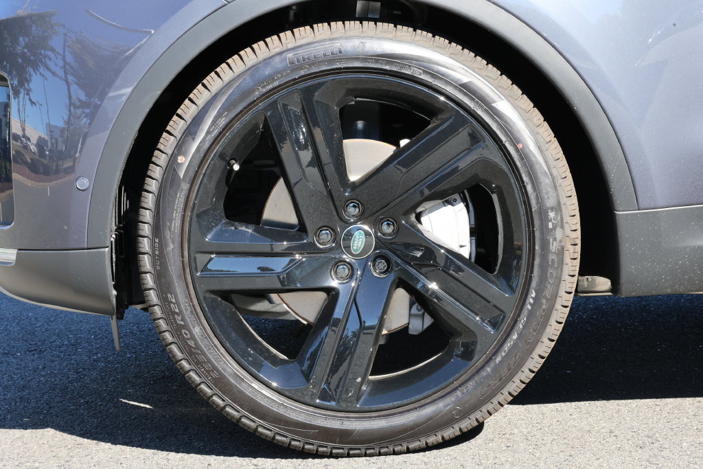New 2026 Land Rover Discovery S AWD/4WD image 5