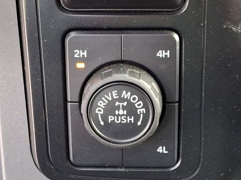 Certified 2024 Ford F150 XLT w/ Mobile Office Package image 22