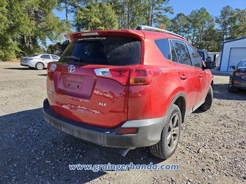 Used 2015 Toyota RAV4 XLE image 7