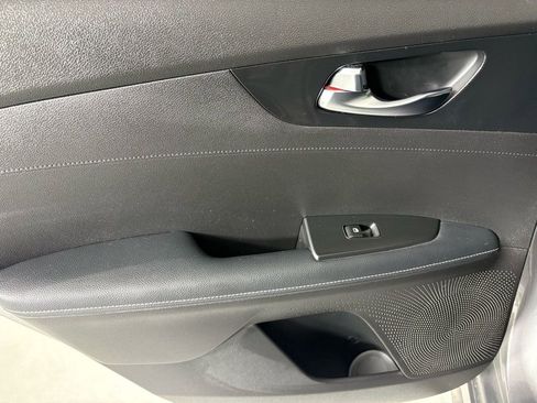 Used 2023 Kia Forte GT-Line image 34