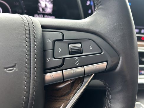 Used 2023 Cadillac Escalade ESV Sport Platinum w/ Heavy-Duty Trailer Package image 31