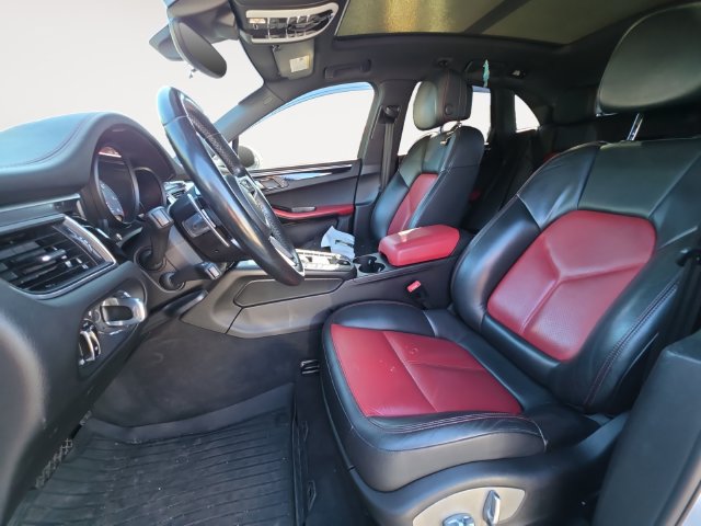 Used 2017 Porsche Macan S AWD/4WD image 9