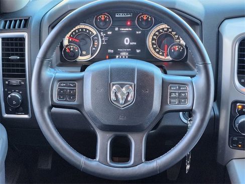 Used 2016 RAM 1500 Big Horn image 26