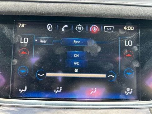 Used 2017 Cadillac XT5 Platinum AWD/4WD image 30