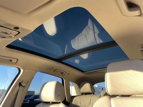 Used 2024 Audi Q5 2.0T Premium Plus image 9