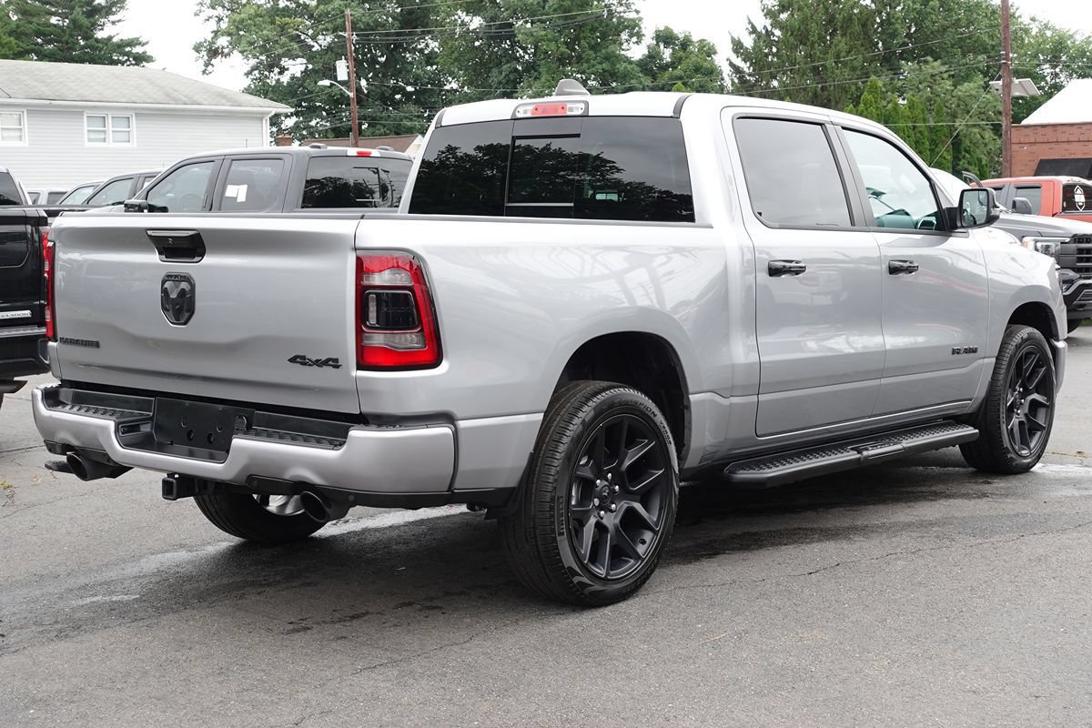Used 2024 RAM 1500 Laramie AWD/4WD image 3