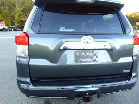 Used 2012 Toyota 4Runner SR5 image 36