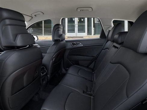 New 2026 Kia Sportage EX FWD image 18