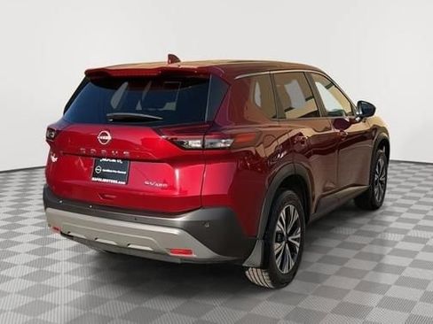 Used 2023 Nissan Rogue SV AWD/4WD image 3