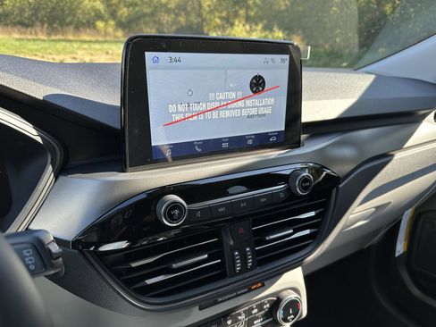 New 2026 Ford Escape Active w/ Cold Weather Package image 19