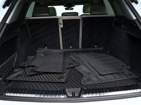 Certified 2025 Audi Q5 Premium w/ Convenience Package image 27