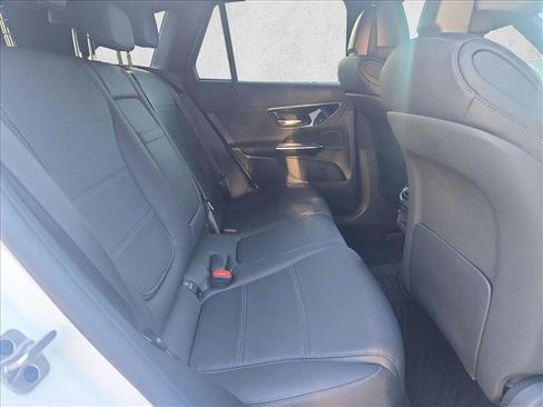 Certified 2025 Mercedes-Benz GLC 300 image 17