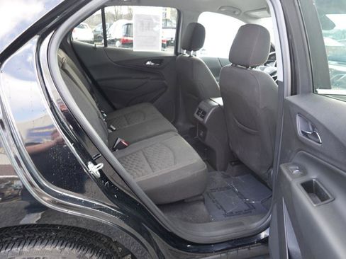 Used 2021 Chevrolet Equinox LT image 29