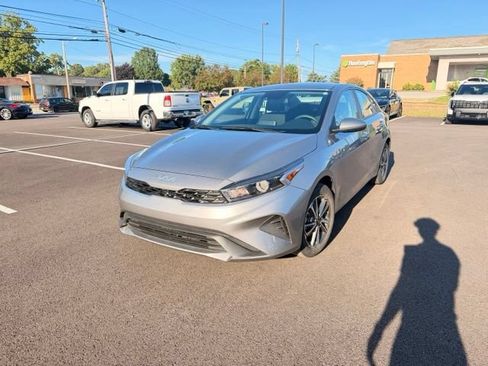Certified 2023 Kia Forte LXS FWD image 1