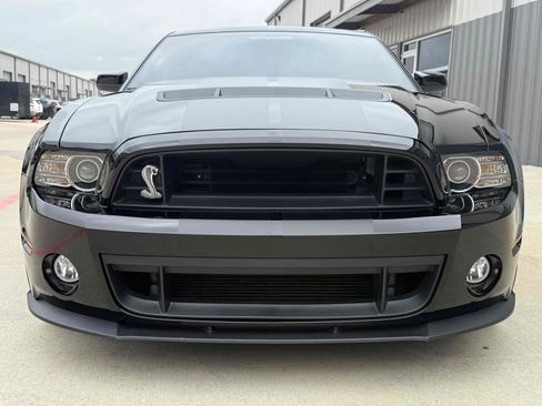Used 2014 Ford Mustang Shelby GT500 w/ Equipment Group 821A RWD image 56