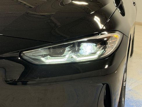 Used 2024 BMW 430i Convertible w/ Premium Package RWD image 28