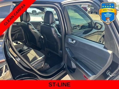 Used 2024 Ford Escape ST-Line FWD image 13