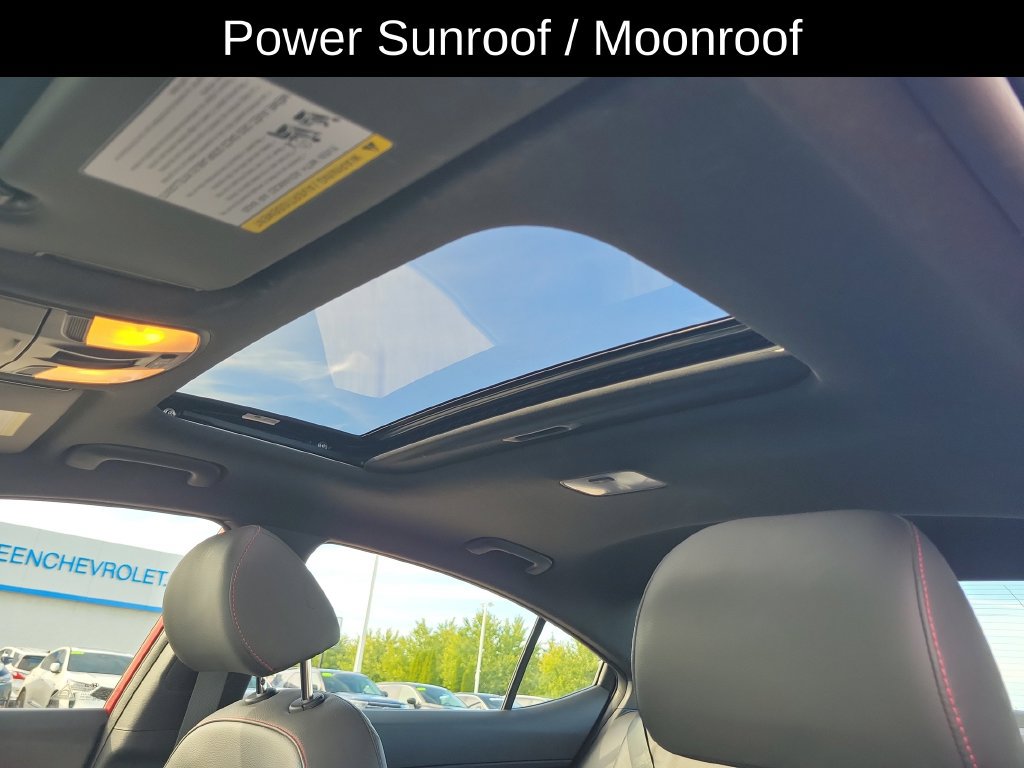 Used 2017 Hyundai Elantra Sport w/ Sport Premium Package 06 FWD image 7