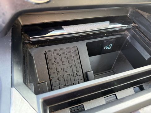 Used 2024 Ford F350 Lariat w/ Lariat Ultimate Package image 32