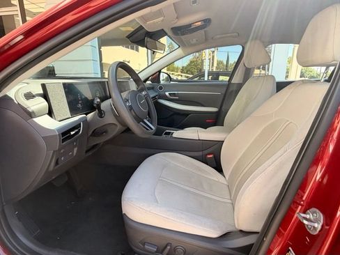 Used 2024 Hyundai Sonata SEL FWD image 6