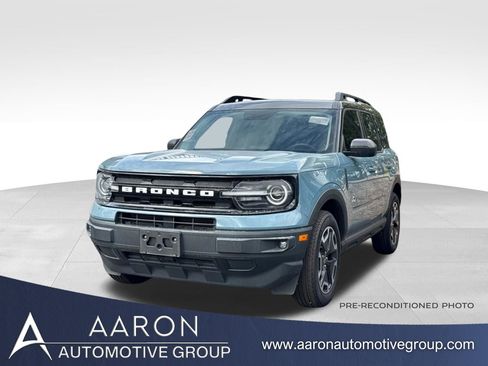 Used 2022 Ford Bronco Sport Outer Banks w/ Tech Package image 1