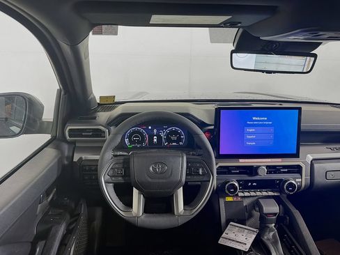 New 2026 Toyota Tacoma TRD Off-Road AWD/4WD image 19