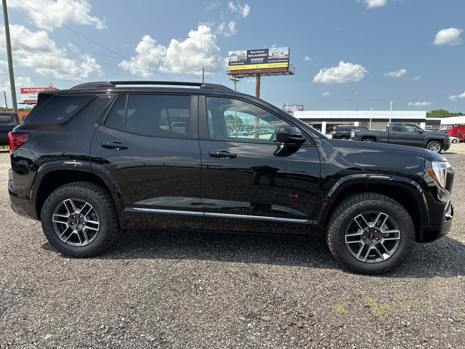 New 2026 GMC Terrain AT4 w/ Convenience Package III AWD/4WD image 2